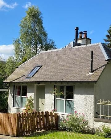 Cobbler'S Cottage At Kindrochet, Strathtay Pitlochry Eksteriør bilde